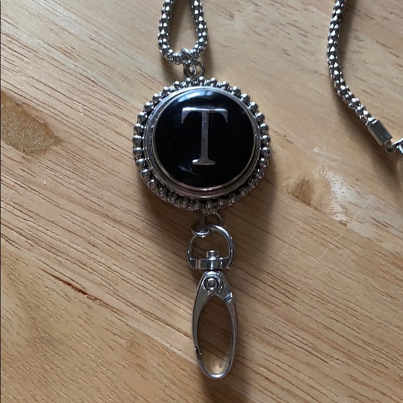 Lanyard with a “ T “ - Picture 2 of 3